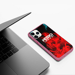 Чехол iPhone 11 Pro матовый Metro 2033 fire, цвет: 3D-малиновый — фото 2