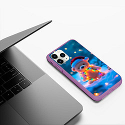 Чехол iPhone 11 Pro матовый Мишка в гирлянде, цвет: 3D-фиолетовый — фото 2