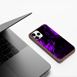 Чехол iPhone 11 Pro матовый Фиолетовая энергия на чёрном фоне, цвет: 3D-коричневый — фото 2