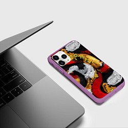 Чехол iPhone 11 Pro матовый Яркий змеиный паттерн, цвет: 3D-фиолетовый — фото 2