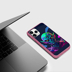 Чехол iPhone 11 Pro матовый Чужак с другой планеты, цвет: 3D-малиновый — фото 2