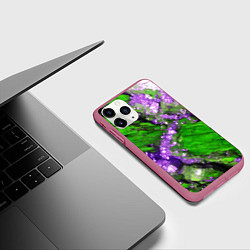 Чехол iPhone 11 Pro матовый Фиолетовый минерал в зелёном камне, цвет: 3D-малиновый — фото 2