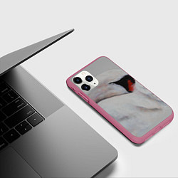 Чехол iPhone 11 Pro матовый Белый лебедь спит, цвет: 3D-малиновый — фото 2