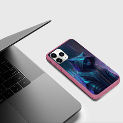 Чехол iPhone 11 Pro матовый Чёрный кот под дождём, цвет: 3D-малиновый — фото 2