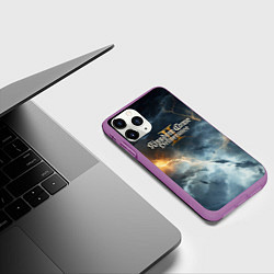 Чехол iPhone 11 Pro матовый Kingdom Come Deliverance 2 молнии, цвет: 3D-фиолетовый — фото 2