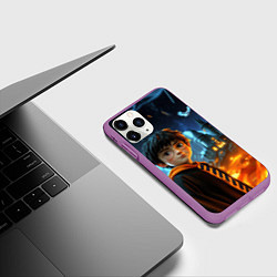 Чехол iPhone 11 Pro матовый Гарри Поттер на фоне огня, цвет: 3D-фиолетовый — фото 2