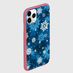Чехол iPhone 11 Pro матовый Снежинки белые и голубые, цвет: 3D-малиновый — фото 2