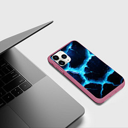 Чехол iPhone 11 Pro матовый Голубая потертая текстура с разломом, цвет: 3D-малиновый — фото 2