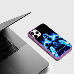 Чехол iPhone 11 Pro матовый Пауэрлифтер в синем пламени, цвет: 3D-фиолетовый — фото 2