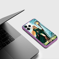 Чехол iPhone 11 Pro матовый Эльфийская ведьма в лесу среди черепов, цвет: 3D-фиолетовый — фото 2