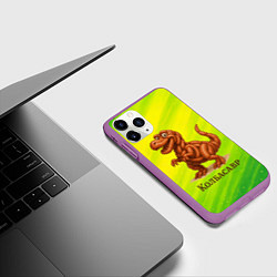Чехол iPhone 11 Pro матовый Колбасазавр колбасный динозавр, цвет: 3D-фиолетовый — фото 2