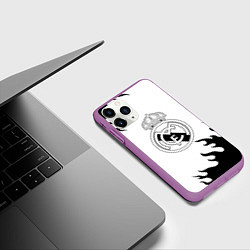 Чехол iPhone 11 Pro матовый Реал Мадрид черный огонь, цвет: 3D-фиолетовый — фото 2