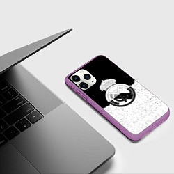 Чехол iPhone 11 Pro матовый Реал Мадрид лого ночь текстура, цвет: 3D-фиолетовый — фото 2