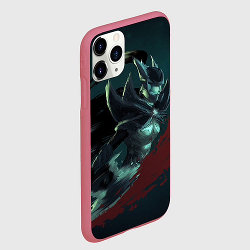 Чехол iPhone 11 Pro матовый Phantom Assassin / 3D-Малиновый – фото 2