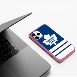 Чехол iPhone 11 Pro матовый Toronto Maple Leafs, цвет: 3D-малиновый — фото 2