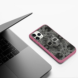 Чехол iPhone 11 Pro матовый Кружевной череп, цвет: 3D-малиновый — фото 2