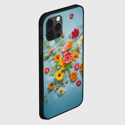 Чехол iPhone 12 Pro Max Букет полевых цветов на ткани / 3D-Черный – фото 2