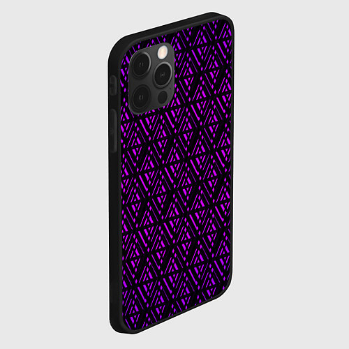 Чехол iPhone 12 Pro Max Фиолетовые ромбы на чёрном фоне / 3D-Черный – фото 2