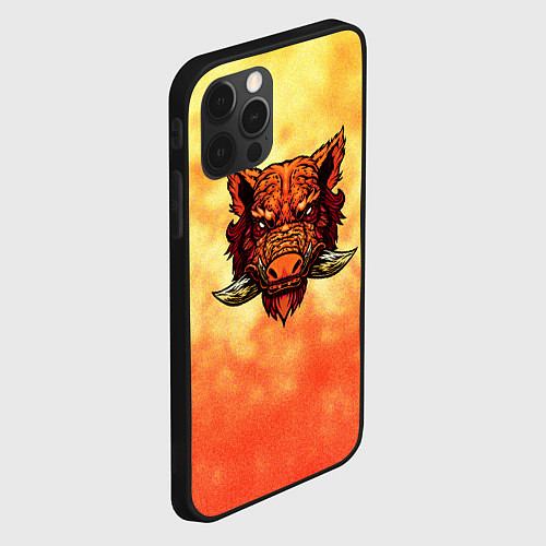 Чехол iPhone 12 Pro Max Огненный дикий кабан на фоне пламени / 3D-Черный – фото 2