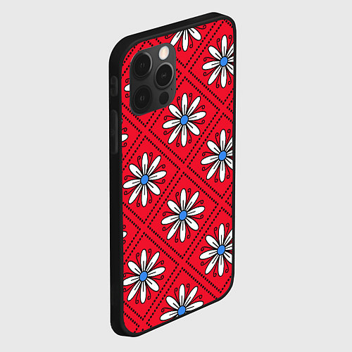 Чехол iPhone 12 Pro Max Белые цветы в ромбах на красном / 3D-Черный – фото 2