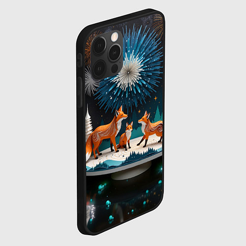Чехол iPhone 12 Pro Max Семья из трех лисиц / 3D-Черный – фото 2