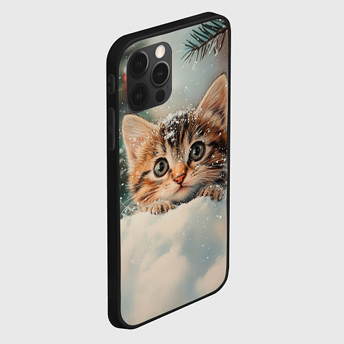 Чехол iPhone 12 Pro Маленький котенок на снегу с новогодними шариками / 3D-Черный – фото 2