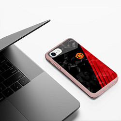 Чехол iPhone 7/8 матовый FC Manchester United: Abstract, цвет: 3D-светло-розовый — фото 2