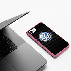 Чехол iPhone 7/8 матовый Volkswagen Logo, цвет: 3D-малиновый — фото 2
