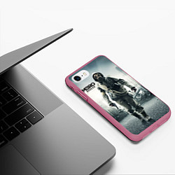 Чехол iPhone 7/8 матовый Metro Сталкер, цвет: 3D-малиновый — фото 2