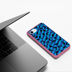 Чехол iPhone 7/8 матовый Черные акулы паттерн, цвет: 3D-малиновый — фото 2