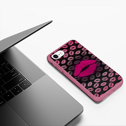 Чехол iPhone 7/8 матовый Малиновые губы, цвет: 3D-малиновый — фото 2