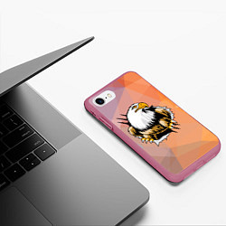 Чехол iPhone 7/8 матовый Орел 3D, цвет: 3D-малиновый — фото 2
