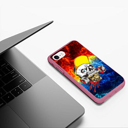 Чехол iPhone 7/8 матовый Череп со скейтом, цвет: 3D-малиновый — фото 2