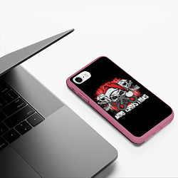 Чехол iPhone 7/8 матовый Mary Christmas черепа, цвет: 3D-малиновый — фото 2