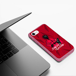 Чехол iPhone 7/8 матовый Squid game, цвет: 3D-малиновый — фото 2