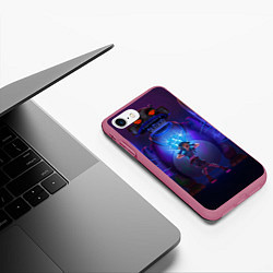 Чехол iPhone 7/8 матовый Малышка Джинкс, цвет: 3D-малиновый — фото 2