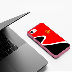 Чехол iPhone 7/8 матовый МАНЧЕСТЕР ЮНАЙТЕД Логотип, цвет: 3D-малиновый — фото 2