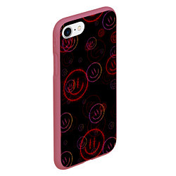 Чехол iPhone 7/8 матовый Колючий смайл Smile, цвет: 3D-малиновый — фото 2