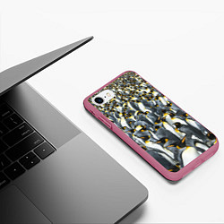 Чехол iPhone 7/8 матовый Пингвины Penguins, цвет: 3D-малиновый — фото 2