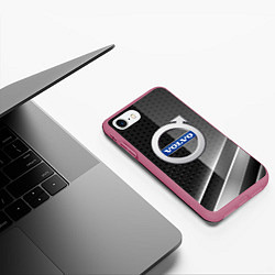 Чехол iPhone 7/8 матовый Volvo Карбон абстракция, цвет: 3D-малиновый — фото 2