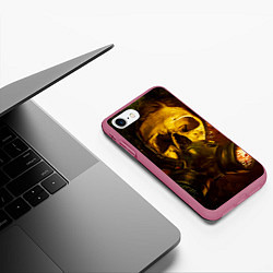 Чехол iPhone 7/8 матовый Череп с противогазом, цвет: 3D-малиновый — фото 2