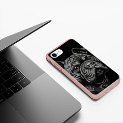 Чехол iPhone 7/8 матовый Бульдог стиль тату, цвет: 3D-светло-розовый — фото 2