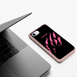 Чехол iPhone 7/8 матовый Blackpink Tearing with claws, цвет: 3D-светло-розовый — фото 2