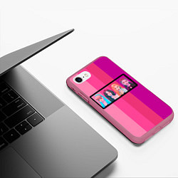Чехол iPhone 7/8 матовый Группа Black pink на фоне оттенков розового, цвет: 3D-малиновый — фото 2