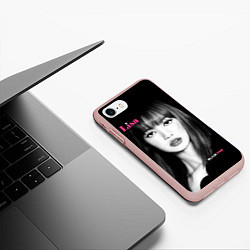 Чехол iPhone 7/8 матовый Blackpink Lisa Portrait, цвет: 3D-светло-розовый — фото 2