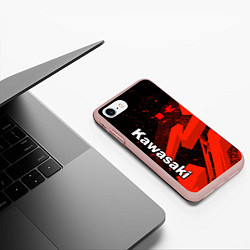 Чехол iPhone 7/8 матовый Кавасаки - красные брызги, цвет: 3D-светло-розовый — фото 2