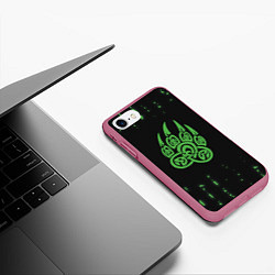 Чехол iPhone 7/8 матовый Велес сила природы, цвет: 3D-малиновый — фото 2
