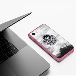 Чехол iPhone 7/8 матовый Texture - разозленная горилла, цвет: 3D-малиновый — фото 2