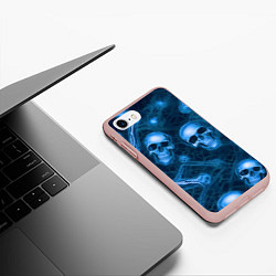 Чехол iPhone 7/8 матовый Синие черепа и кости, цвет: 3D-светло-розовый — фото 2