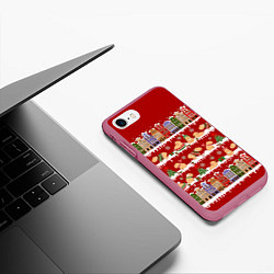 Чехол iPhone 7/8 матовый Капибара на Новый год, цвет: 3D-малиновый — фото 2